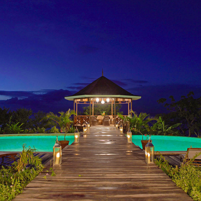 Villa susanna for sale and auction on May 14 pool