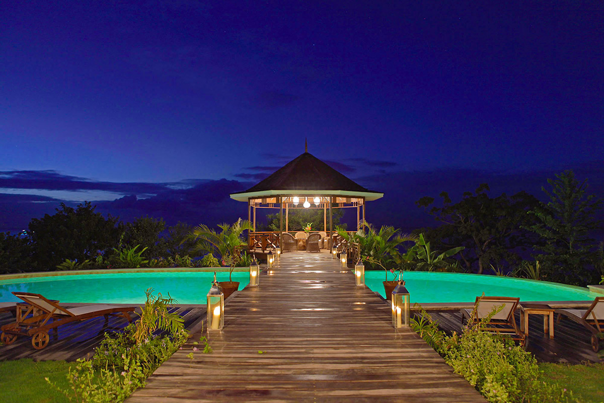 Villa susanna for sale and auction on May 14 pool
