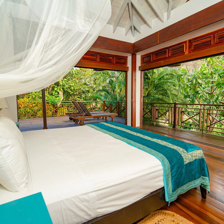Villa susanna for sale and auction on May 14 guest bed