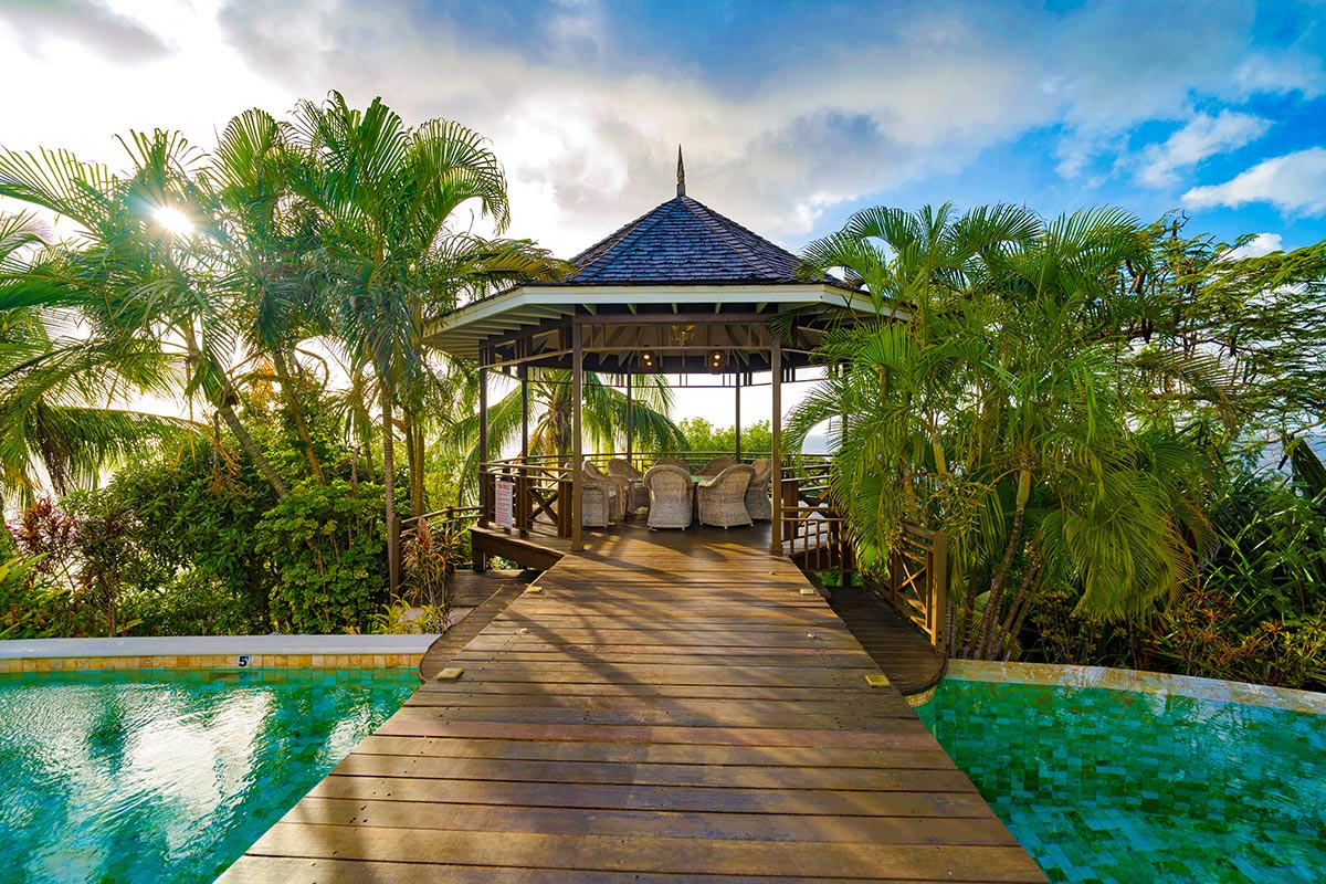 Villa susanna for sale and auction on May 14 st lucia real estate