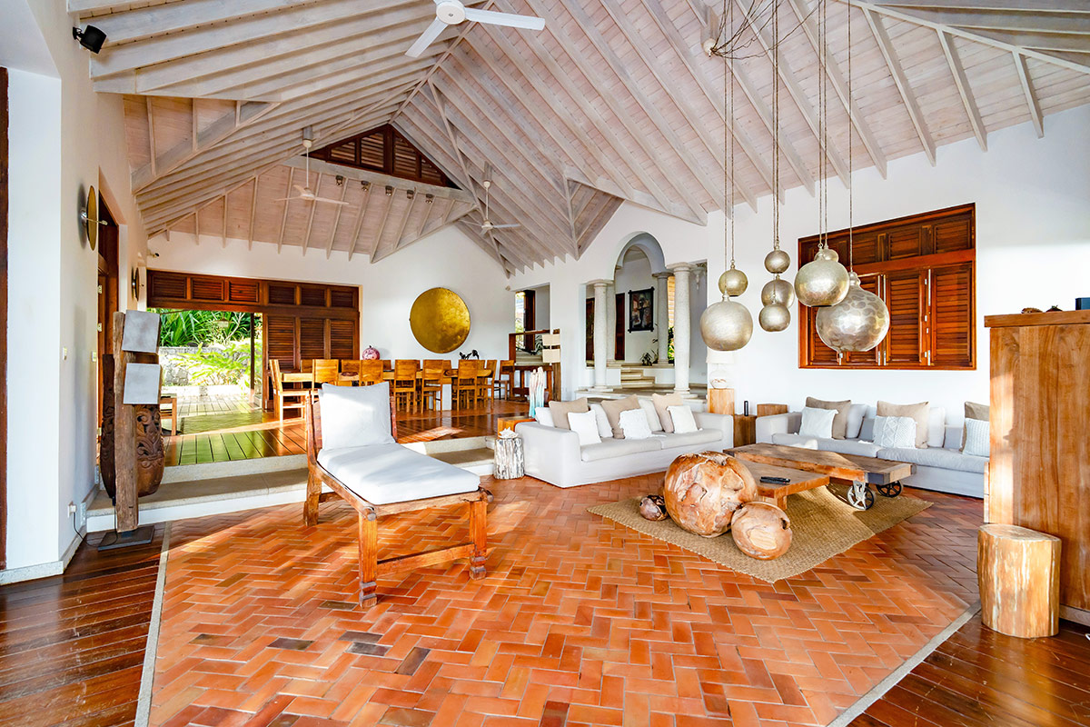 Villa susanna for sale and auction on May 14 marigot bay st lucia