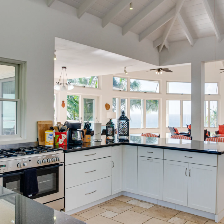 Luxury villa For Sale in Marigot Bay st lucia kitchen