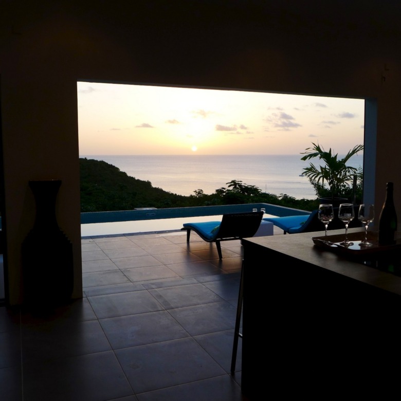 villas for sale in St Lucia - Labrelotte Villa | 3 Bedroom bar view