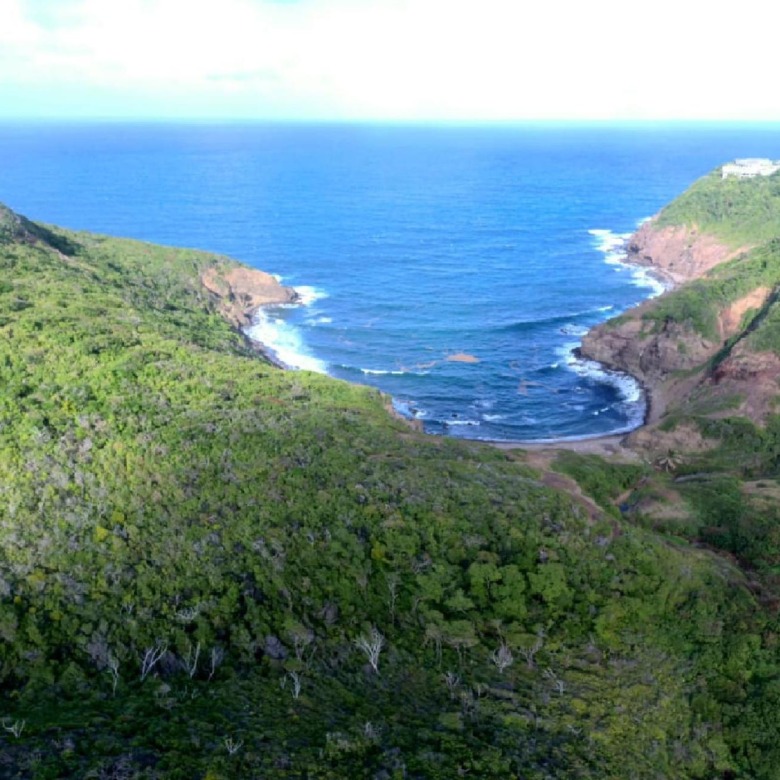 Beachfront land for sale St Lucia with ocean views