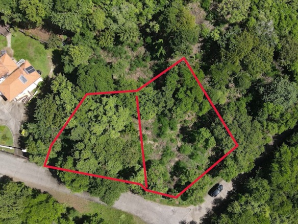 2 corner Lots in Mount Hardy Cap Estate for sale