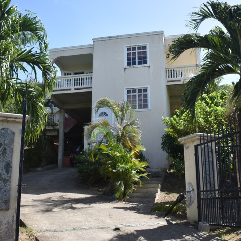 3 Bed House For Sale In St Lucia