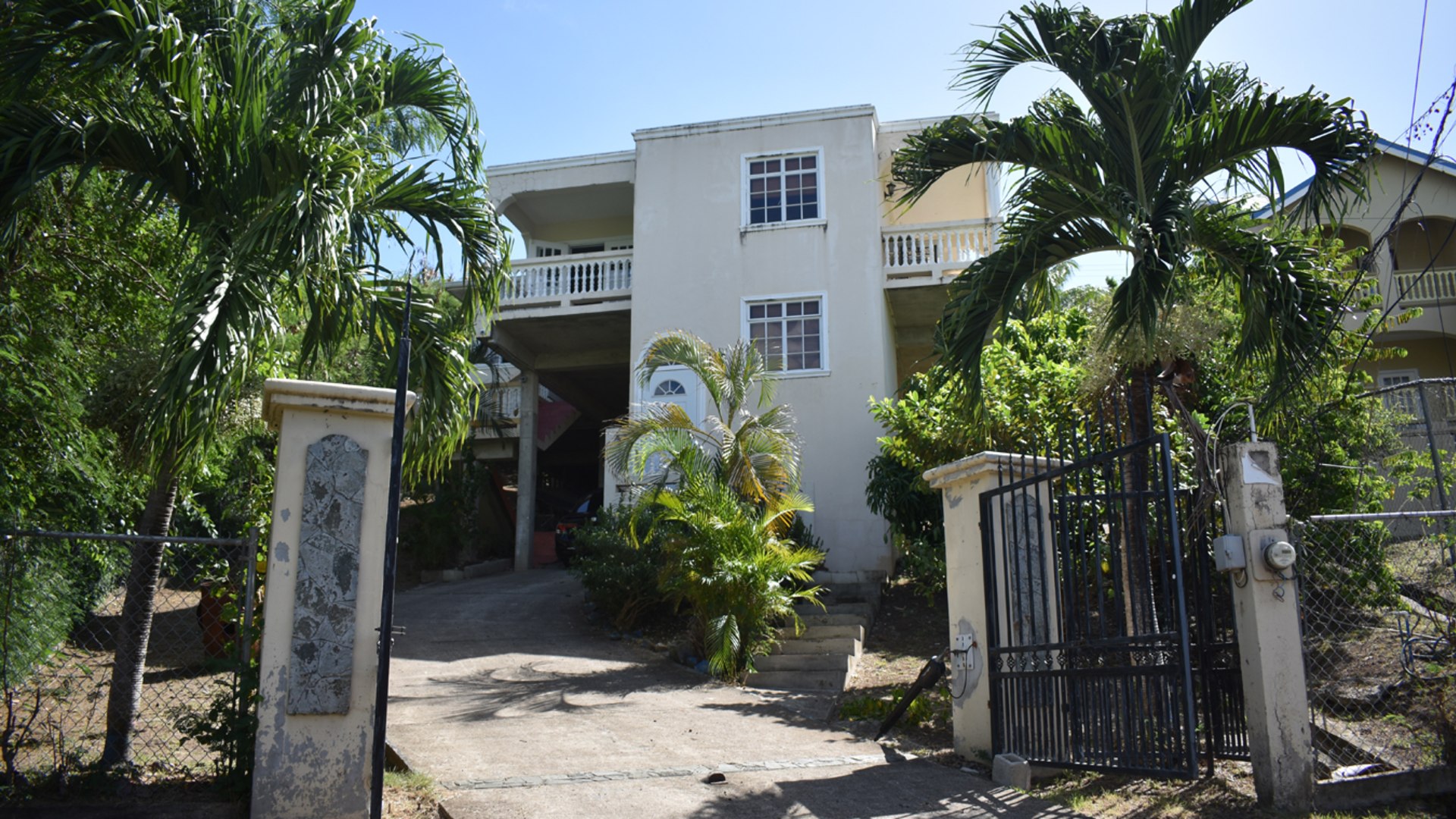 3 bed house for sale in St Lucia beausejour