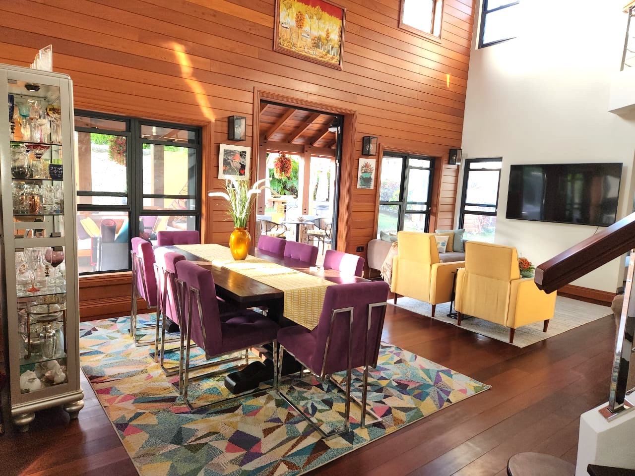 La Belle Maison St Lucia real Estate table