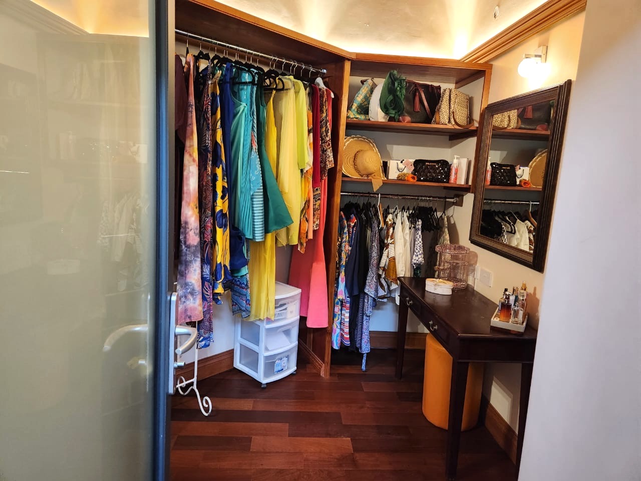 La Belle Maison St Lucia real Estate closet