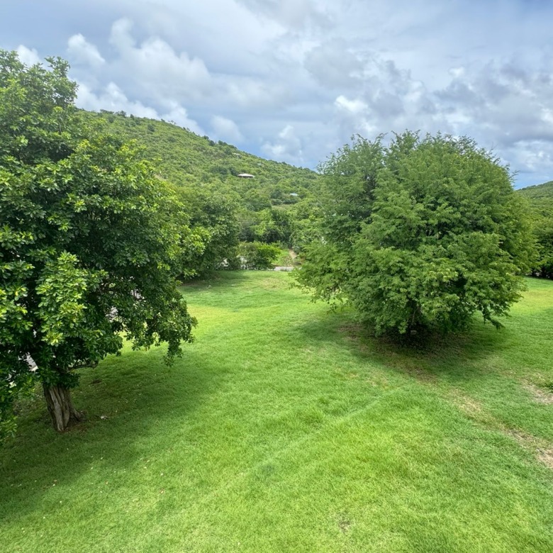 st lucia real estate: land for sale cas en bas
