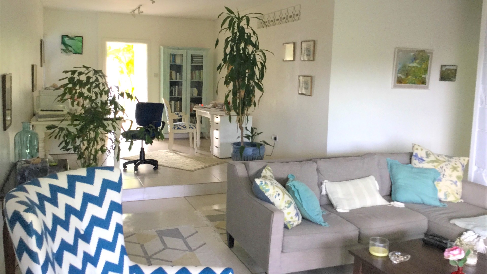 house for sale in st lucia monchy7 St Lucia real estate :House For Sale In St Lucia Monchy living room