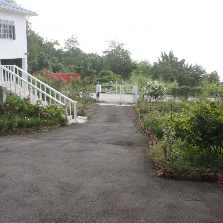 house and land for sale in st lucia castries gate