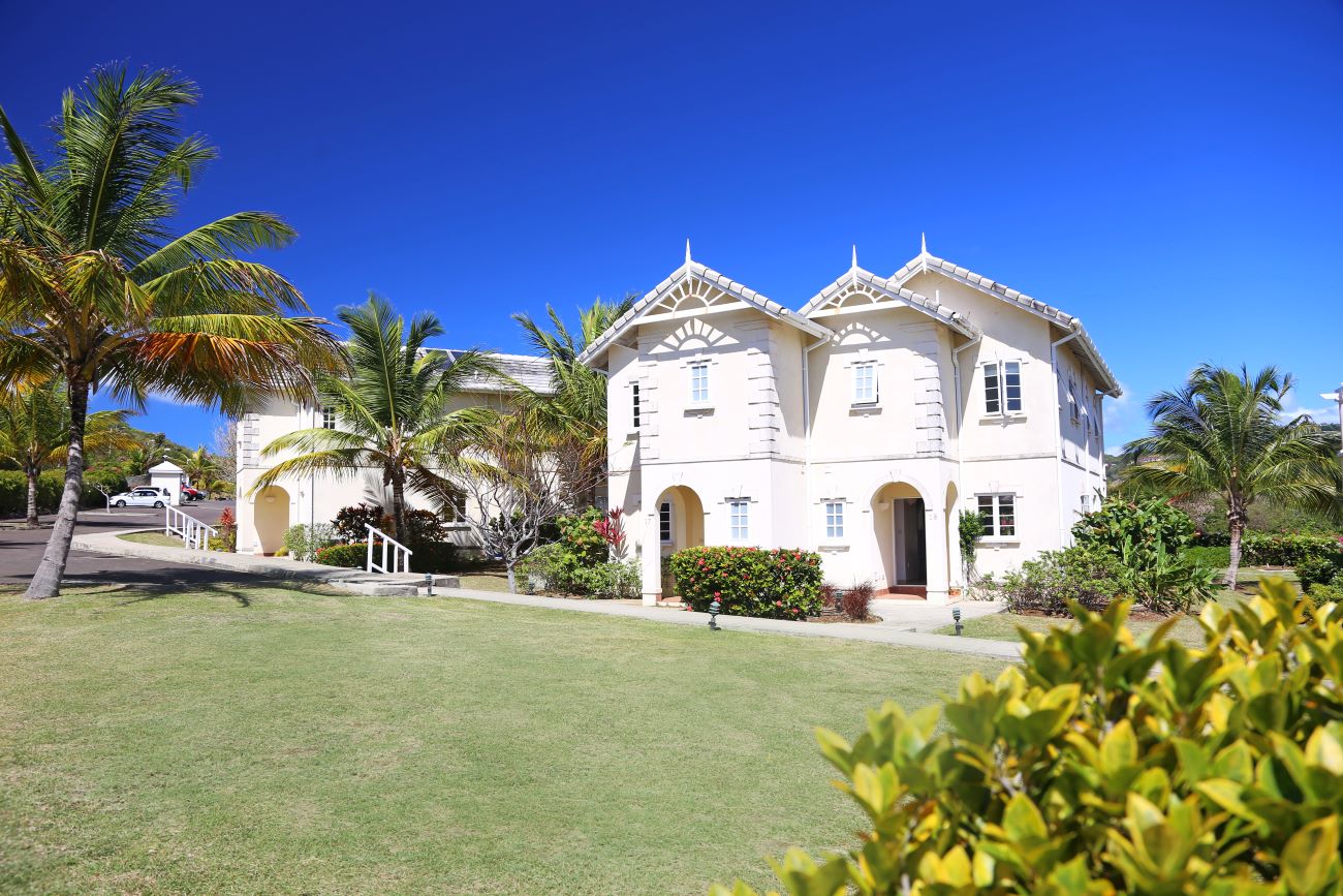 luxury St Lucia Real Estate - Villas on the Green #18 garden