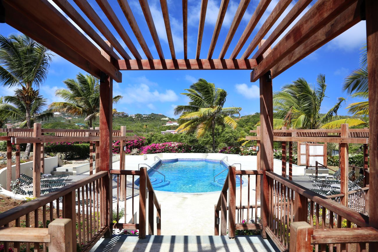 luxury St Lucia Real Estate - Villas on the Green #18 pool