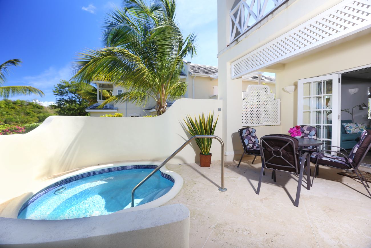 luxury St Lucia Real Estate - Villas on the Green #18 small pool