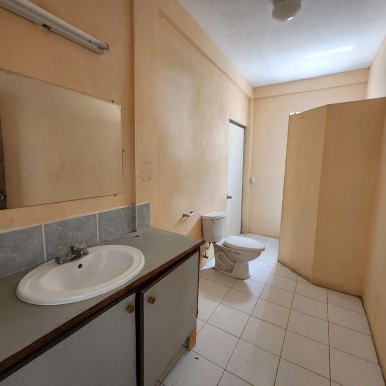 st lucia real estate Prime Dual-Use Investment Property in Beausejour toilet