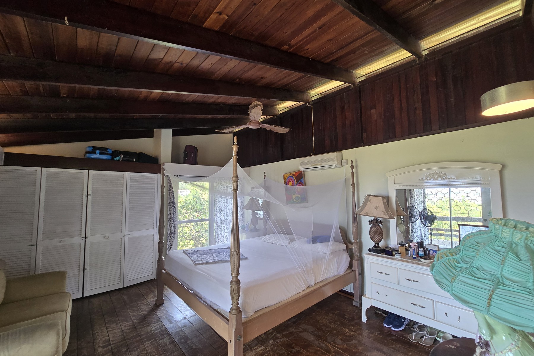 Oceanview Villa on 1.5 Acres in Bonne Terre, St. Lucia real estate bed