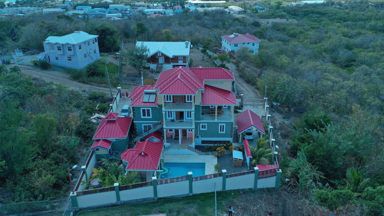 House and land for sale in St Lucia for 750k USD
