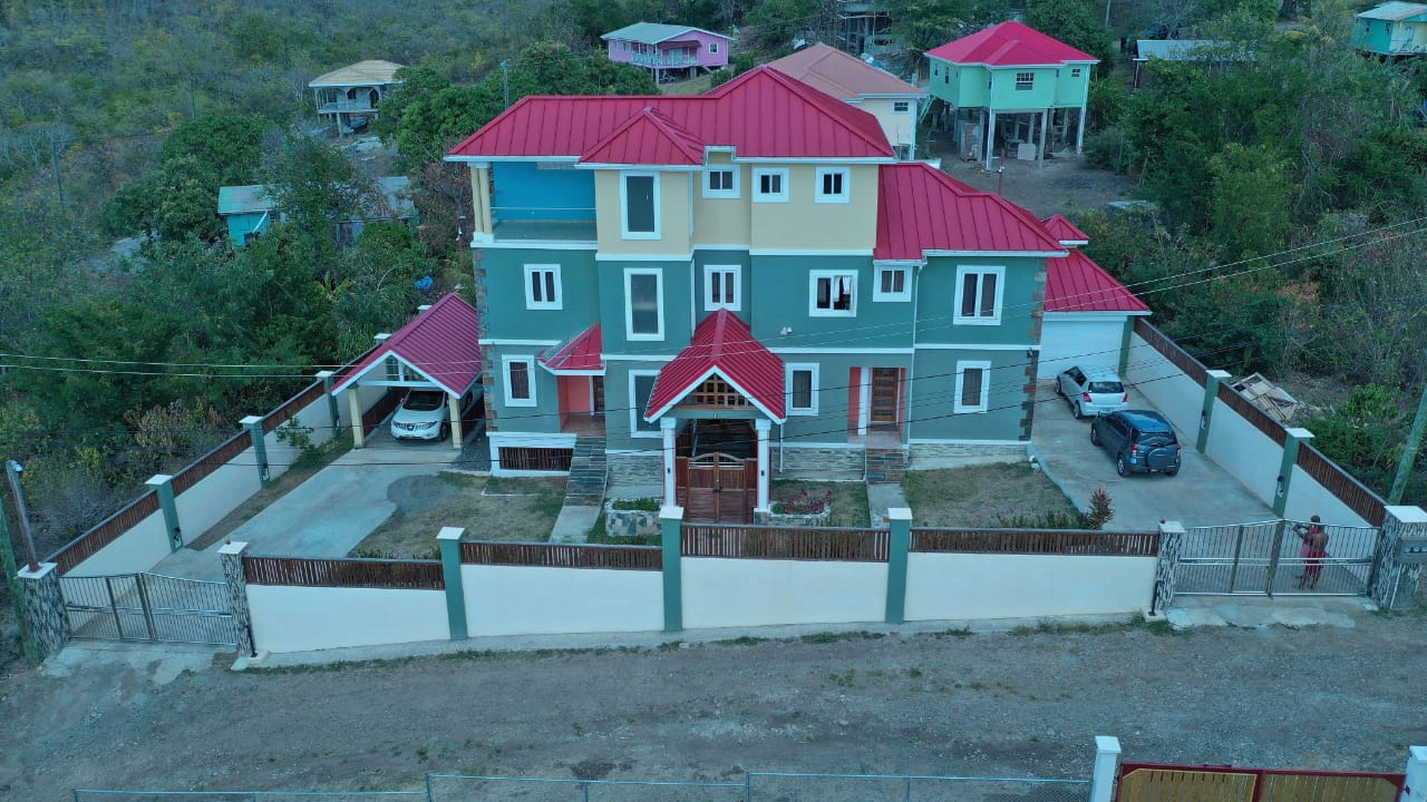 House and land for sale in St Lucia