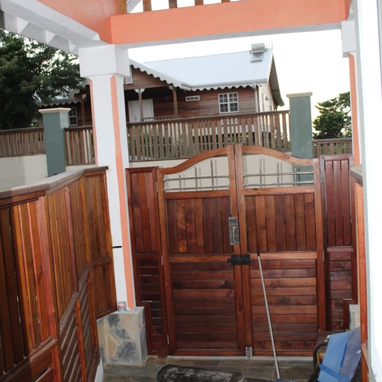 House and land for sale in St Lucia west indies