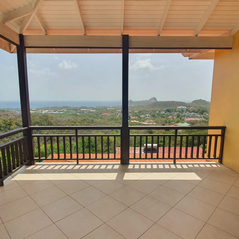 Luxury villa For Sale in Cap Estate - Villa Darcy
