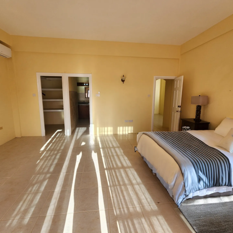 Luxury villa For Sale in Cap Estate - Villa Darcy BED5