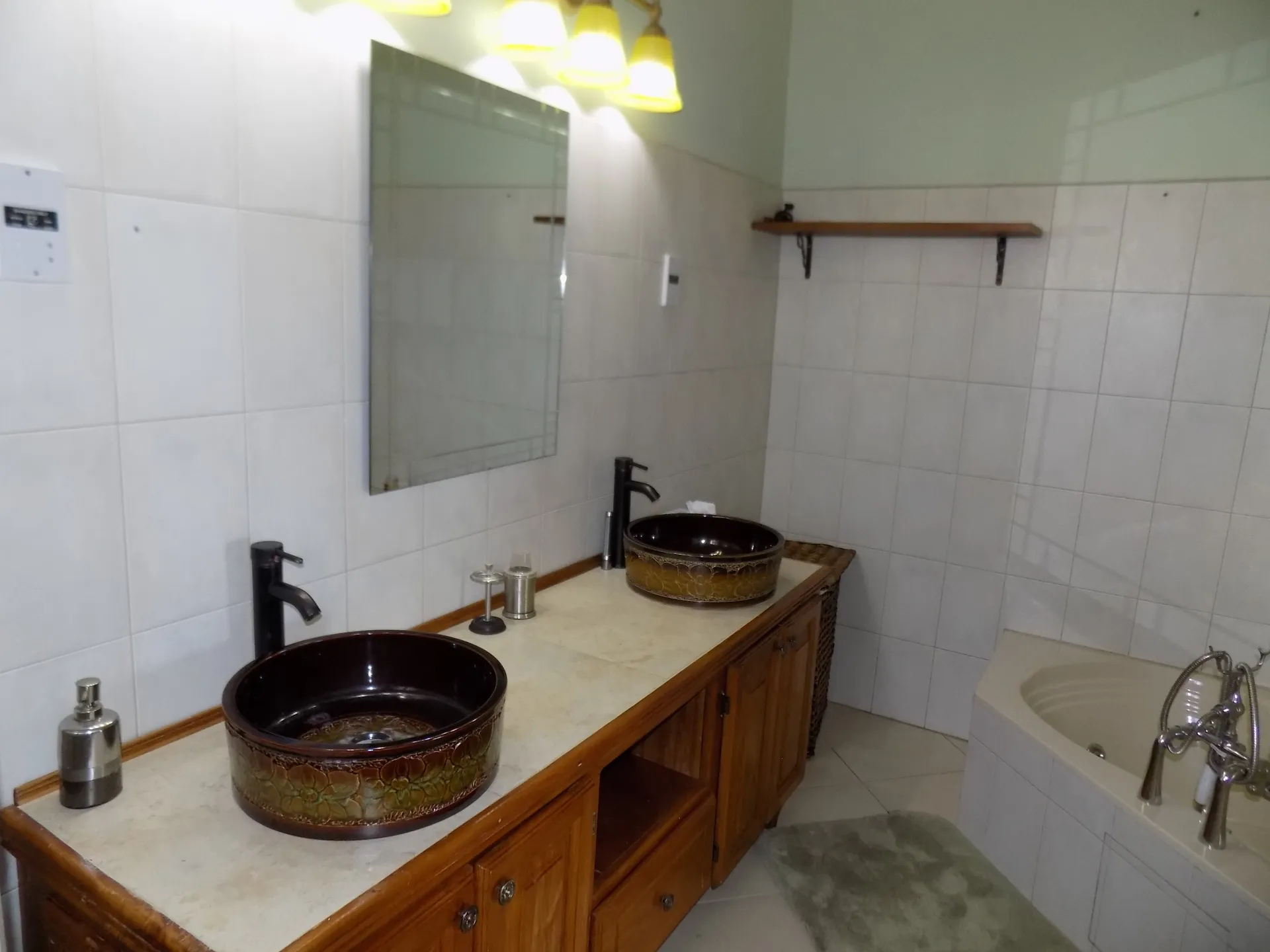 Luxury villa For Sale in Cap Estate - Villa Darcy bathrom