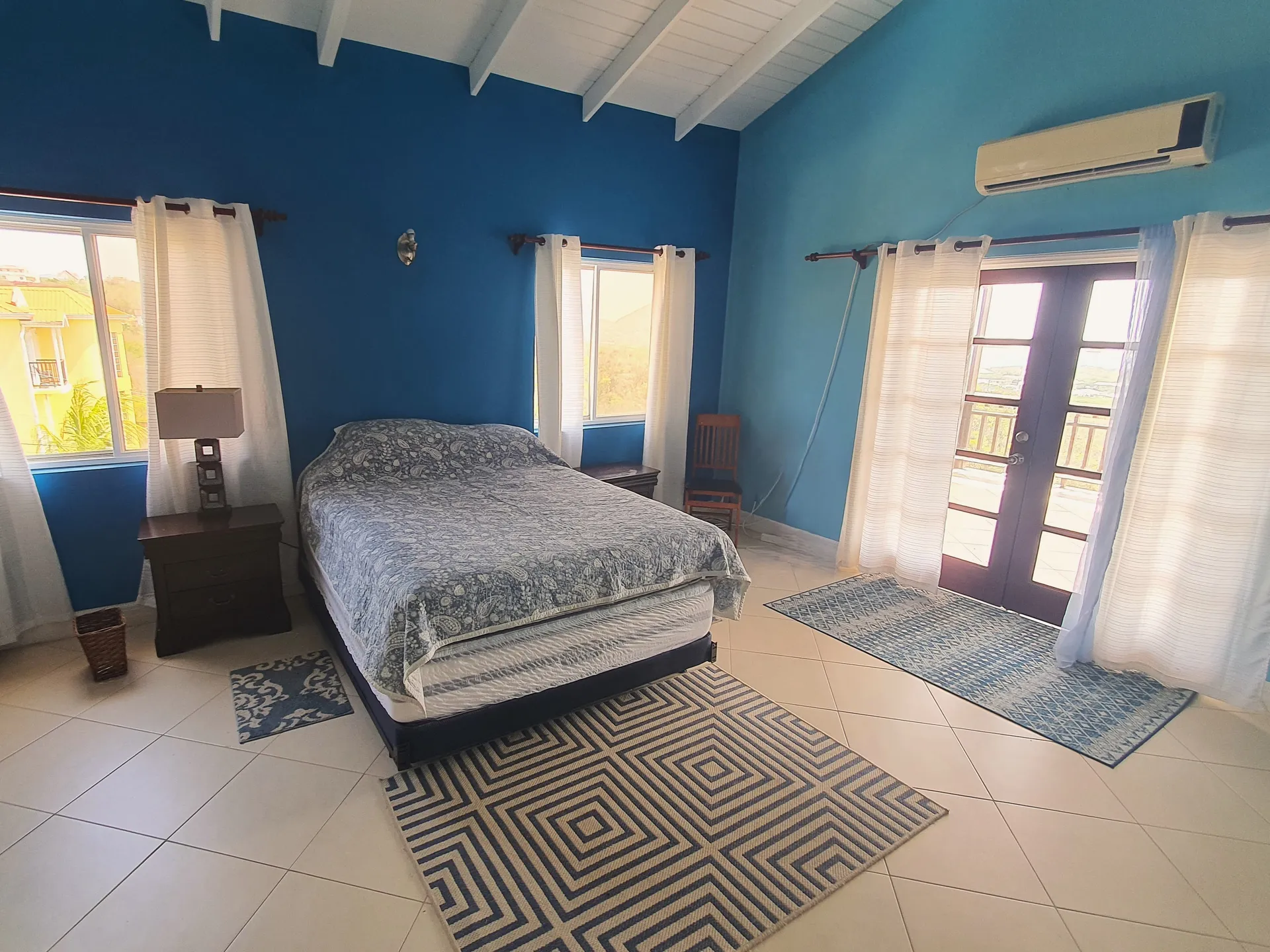 Luxury villa For Sale in Cap Estate - Villa Darcy bedroom