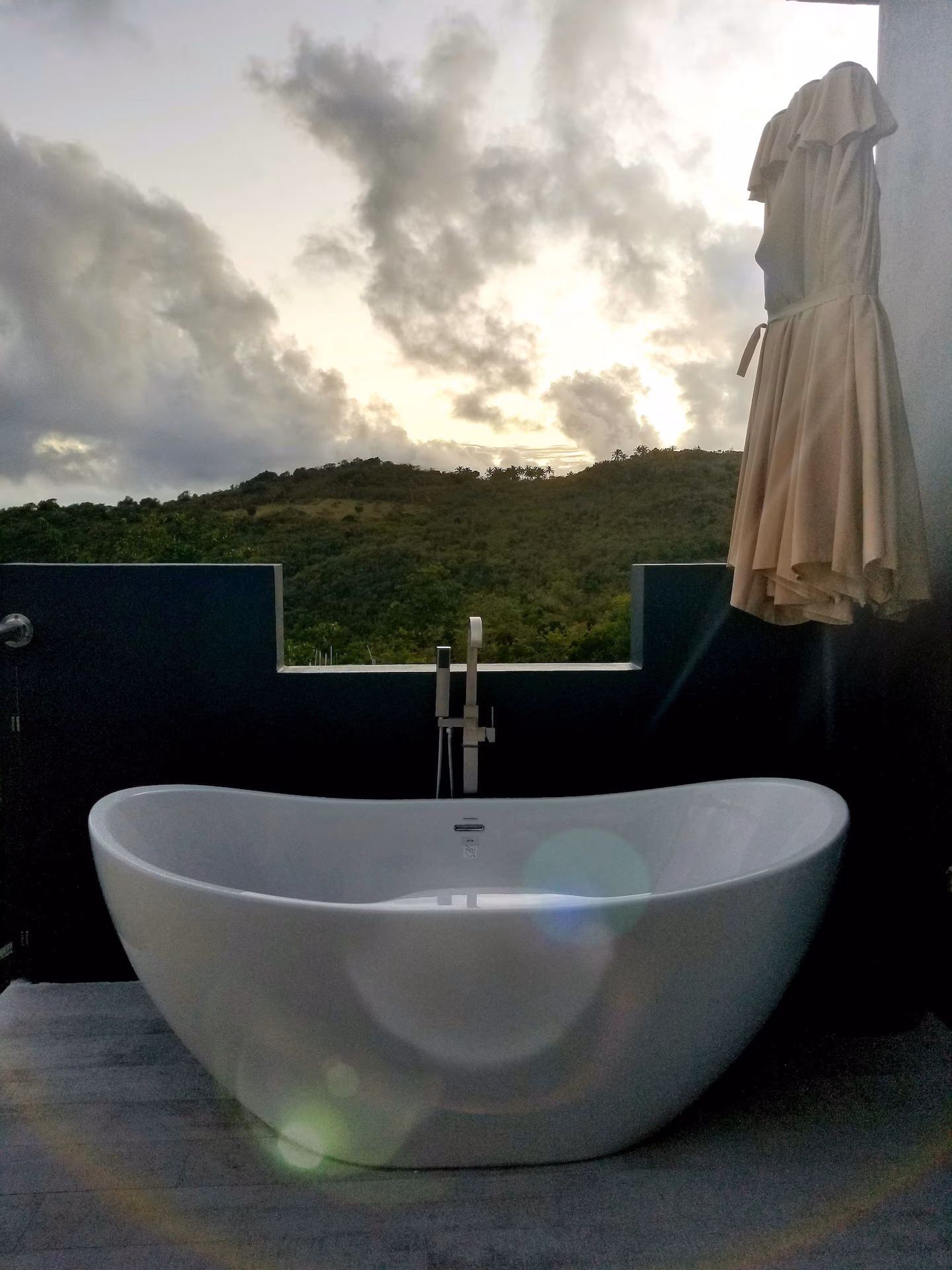 luxury Vieux fort st lucia real estate villa for sale tub