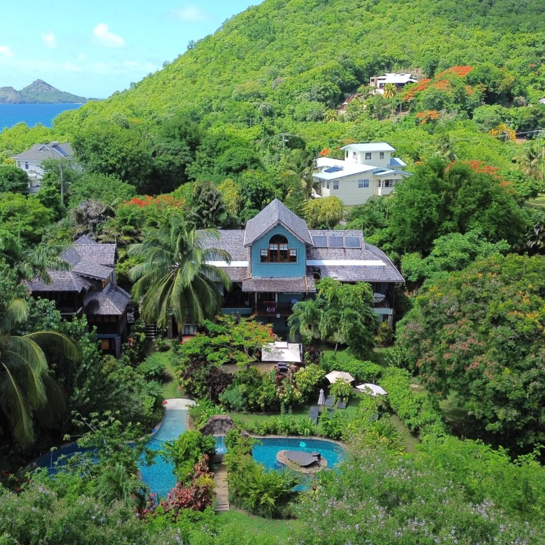 C’est La Vie Villa – Luxury Style Estate St. Lucia