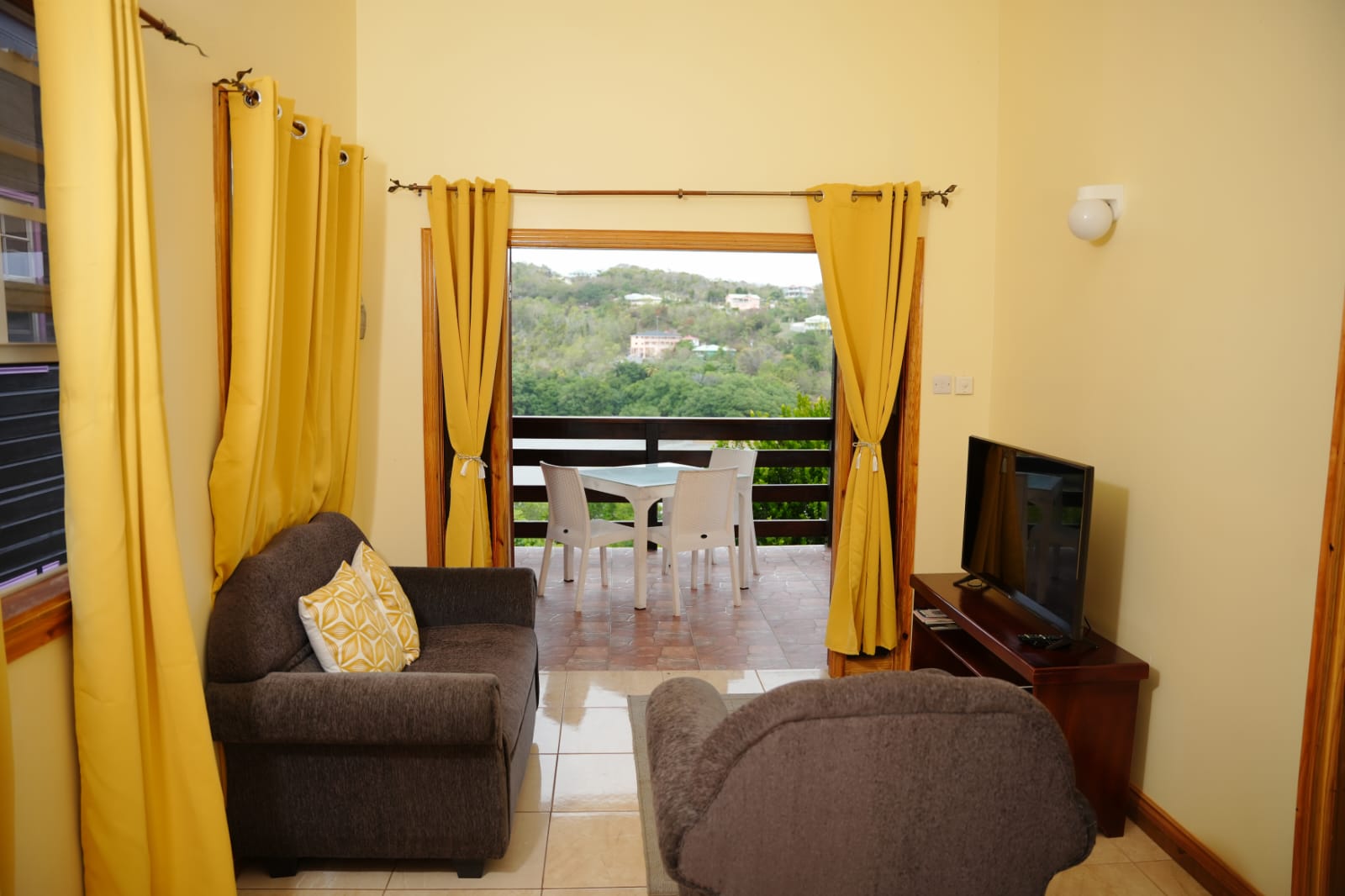 IMG-20251026-WA0037 Luxury Long-Term 1-Bedroom Apartments for Rent