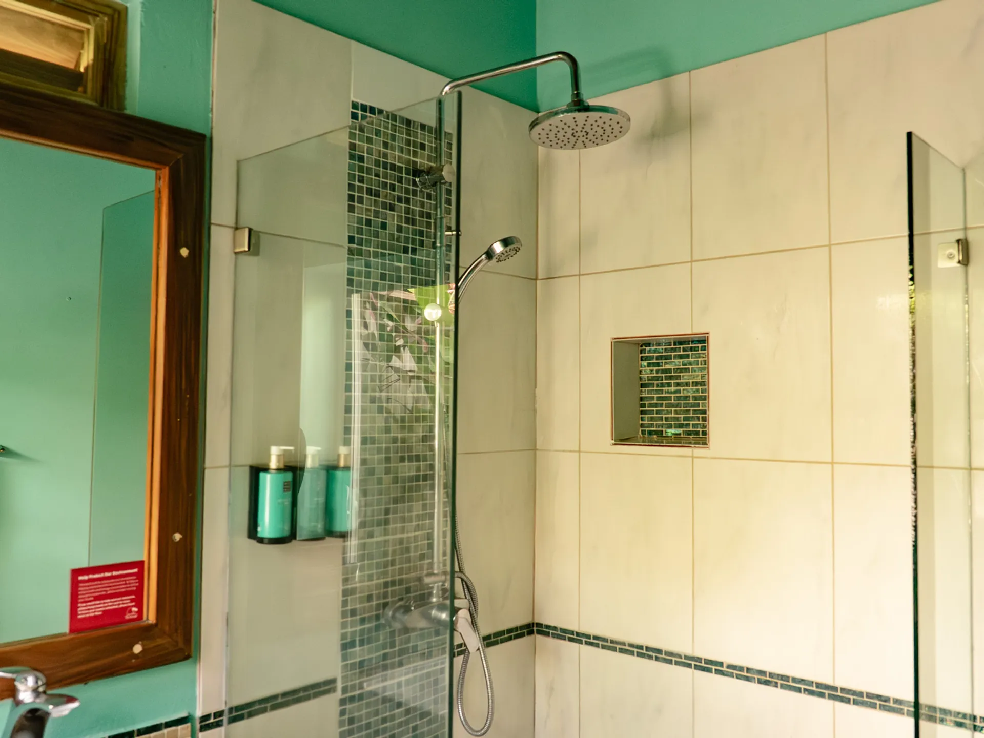 Saint Lucia Real Estate—Tet Rouge Resort | Realty St. Lucia bath