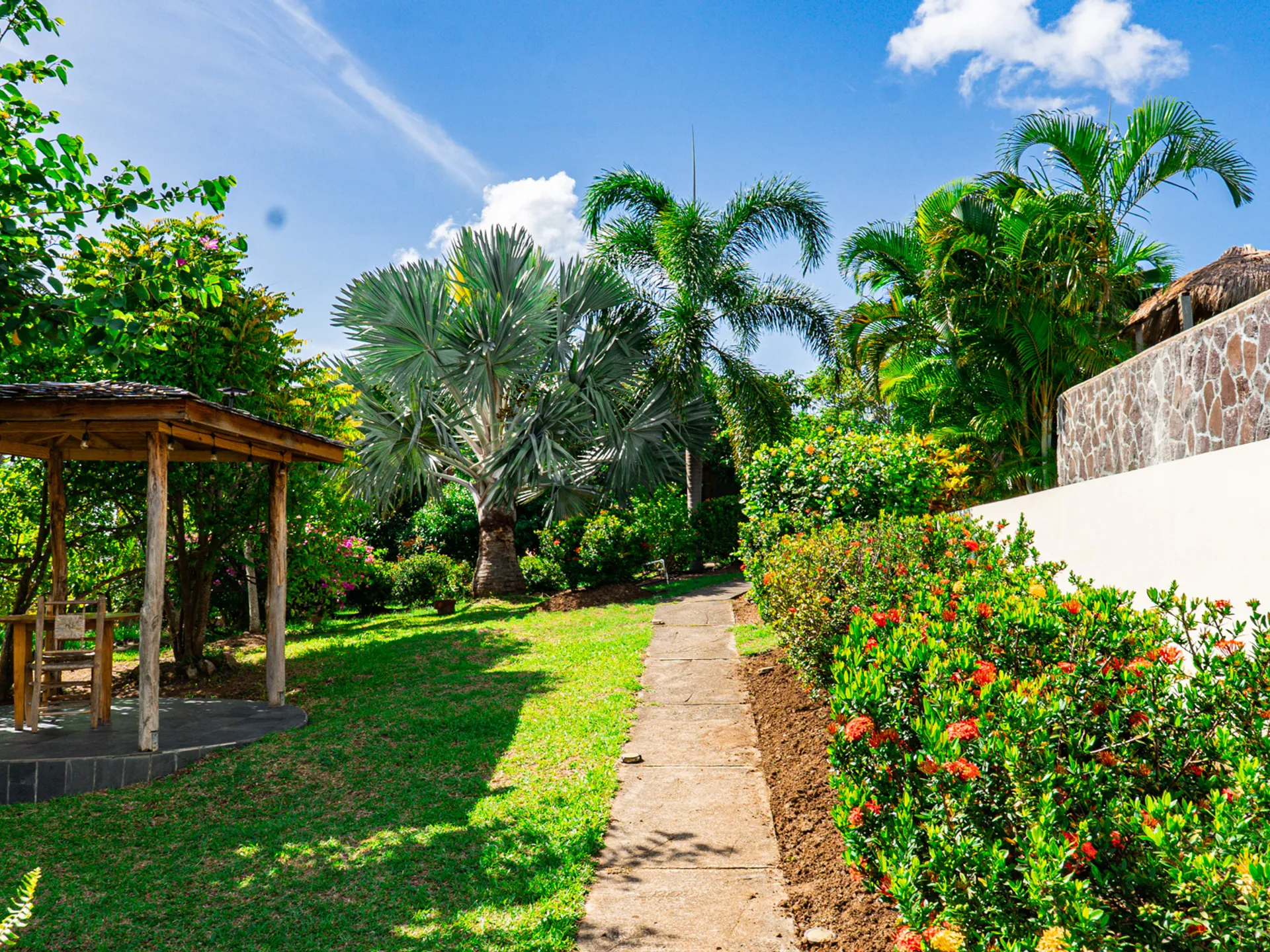 St. Lucia Real Estate—Tet Rouge Resort | Realty St. Lucia garden