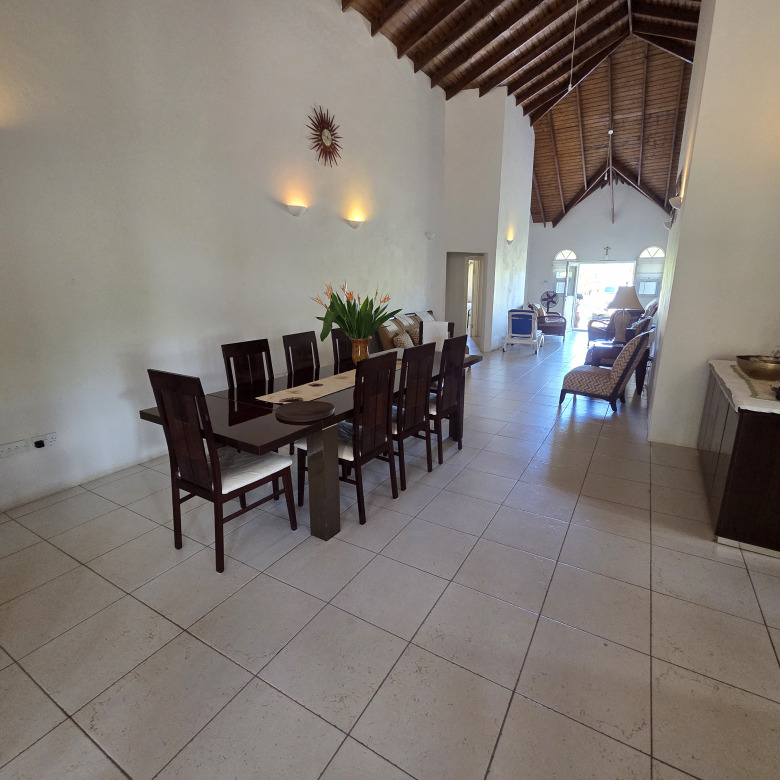 4 Bedroom House For Sale in Cap Estate Near Golf Course Cap Estate dinning room