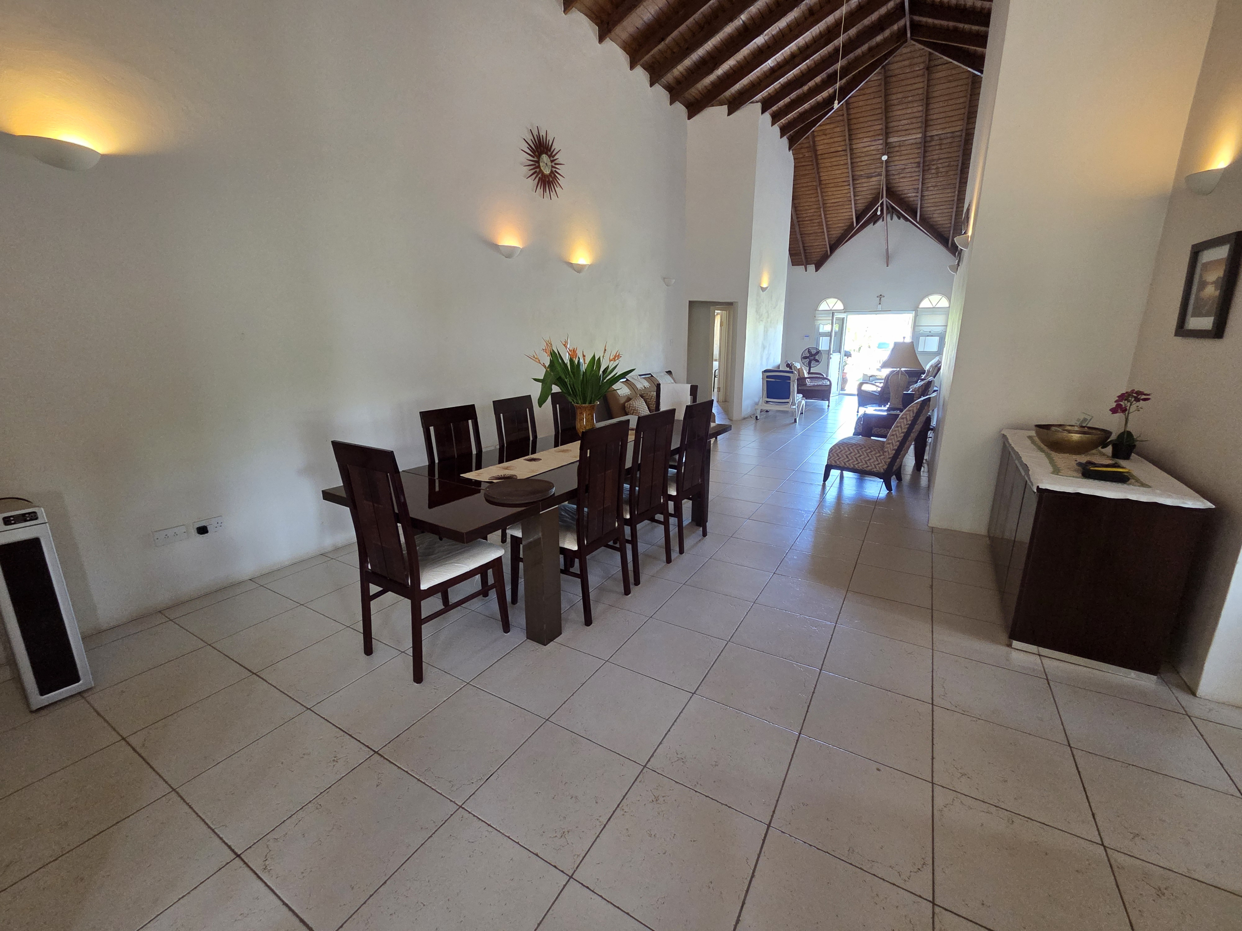 20251003_125255 4 Bedroom House For Sale in Cap Estate Near Golf Course Cap Estate dinning room