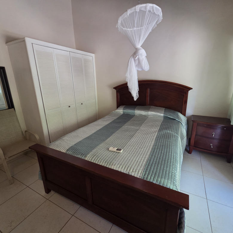 4 Bedroom House For Sale in Cap Estate Near Golf Course Cap Estate bedroom 2