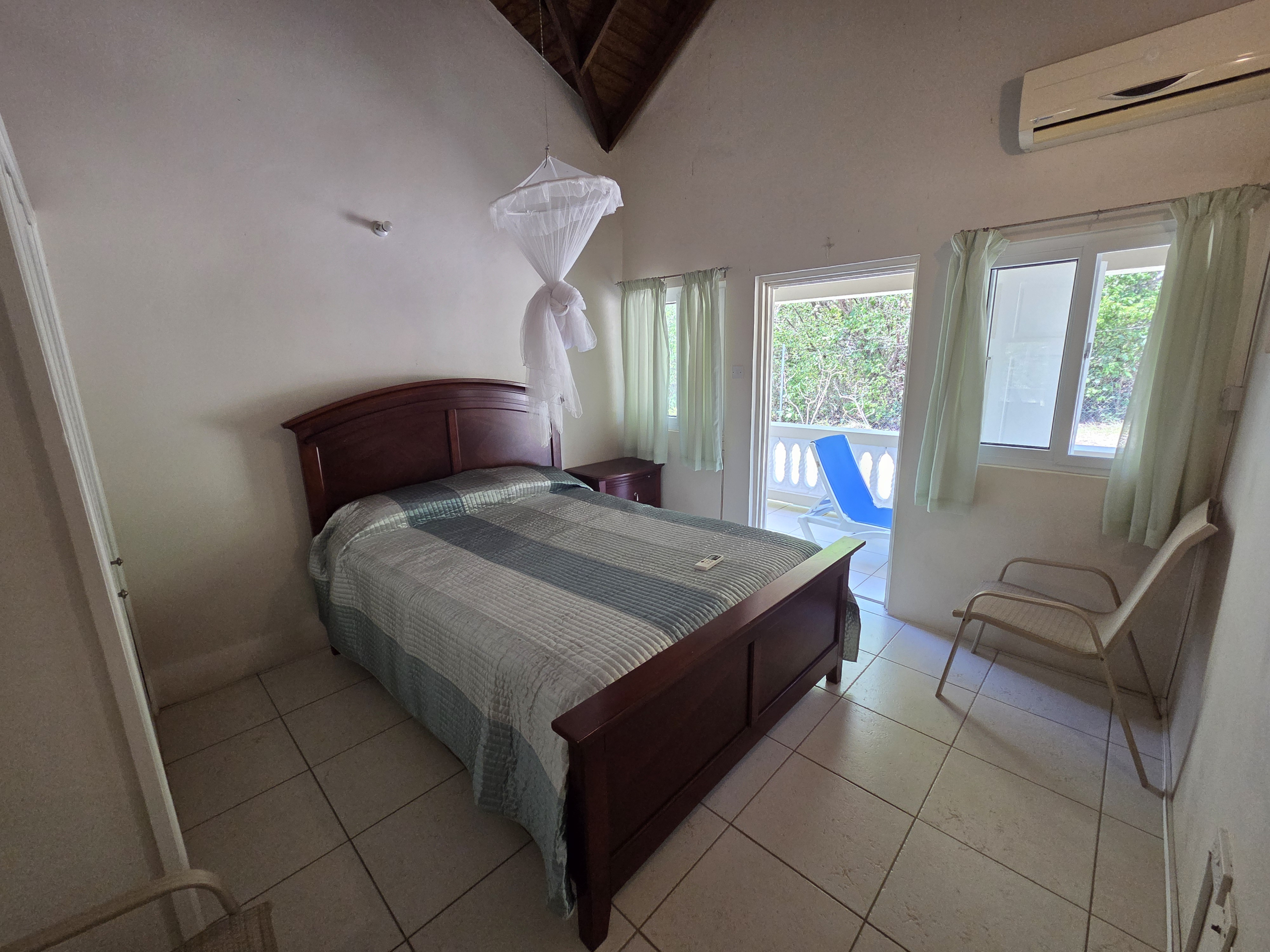 20251003_125456 4 Bedroom House For Sale in Cap Estate Near Golf Course Cap Estate bed 2