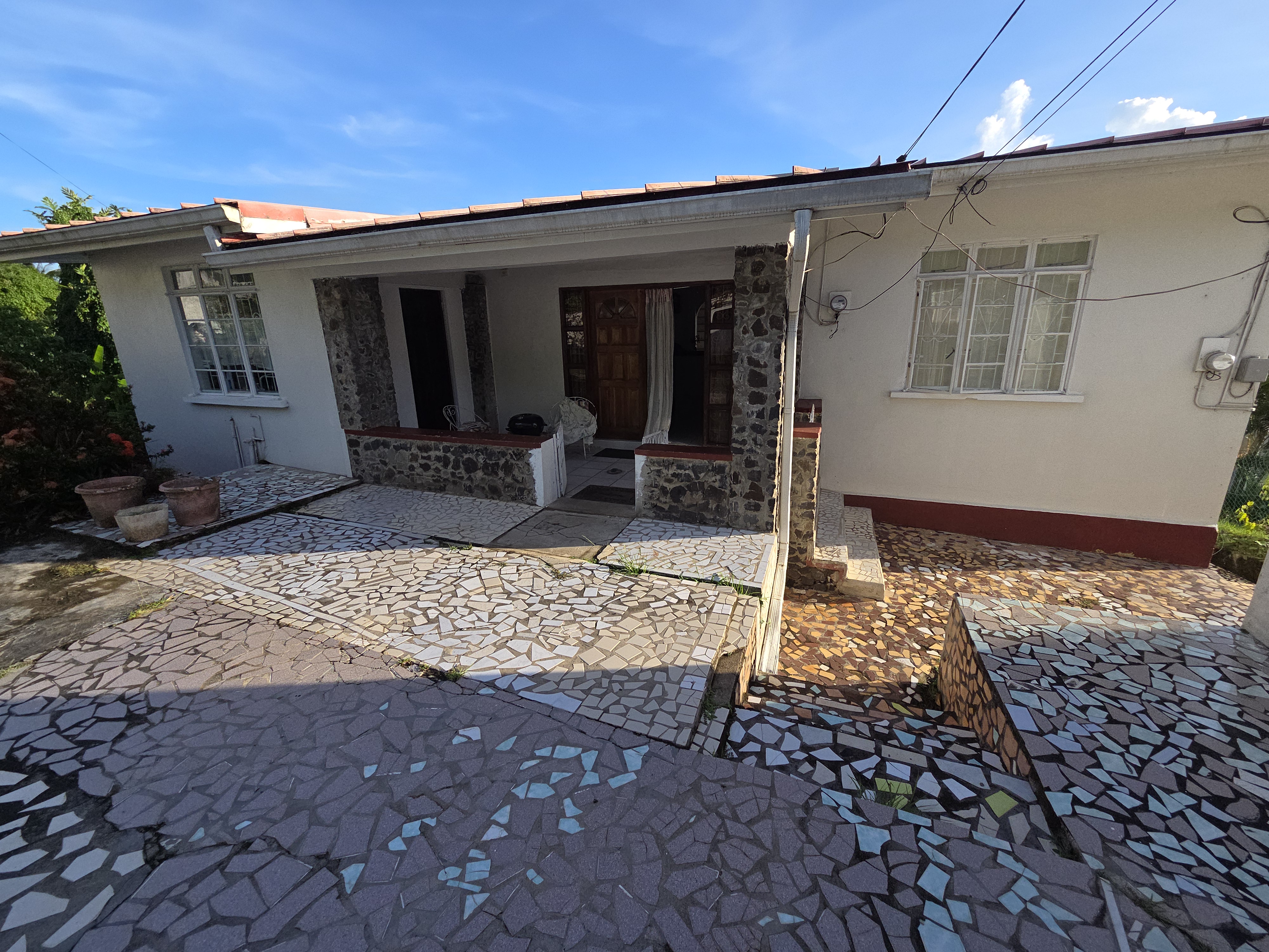 Morne house for sale in castries saint lucia