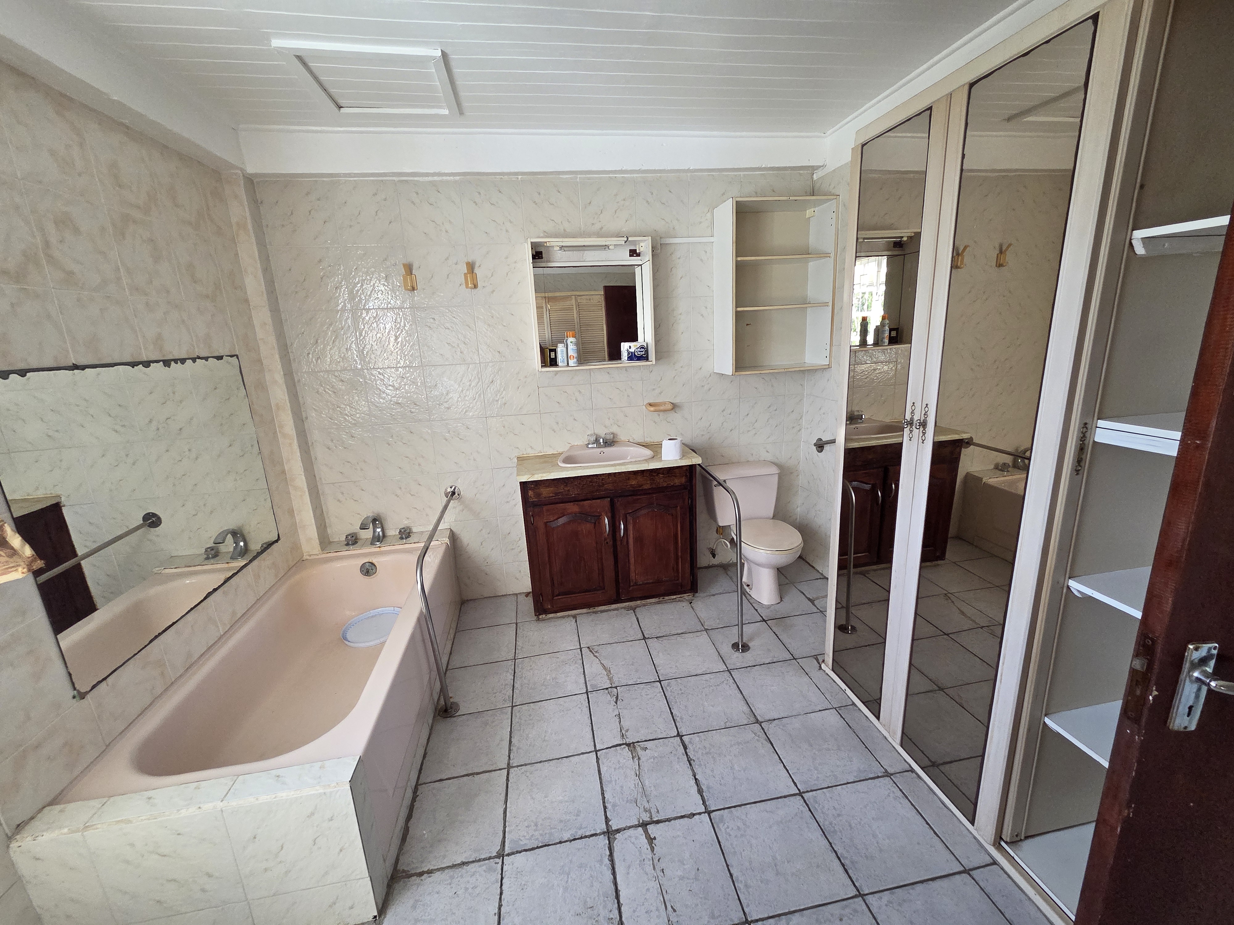 house for sale in castries saint lucia bathroom