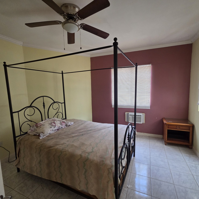 6 Bedroom House for Sale in Desruisseaux St Lucia