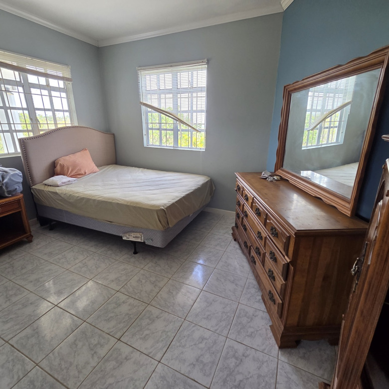 houe for sale in st lucia desruseau