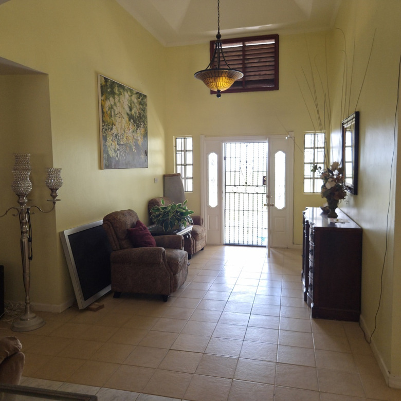 6 Bedroom House for Sale in Desruisseaux St Lucia