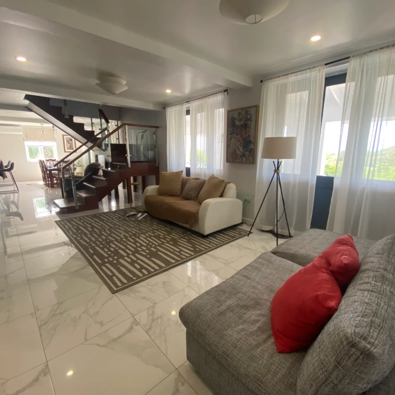 26 Golf Hill Villa