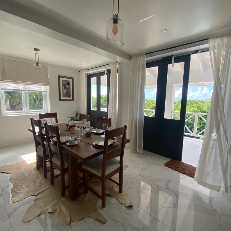 26 Golf Hill Villa