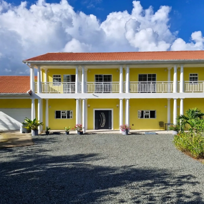 Sunnyside Villa