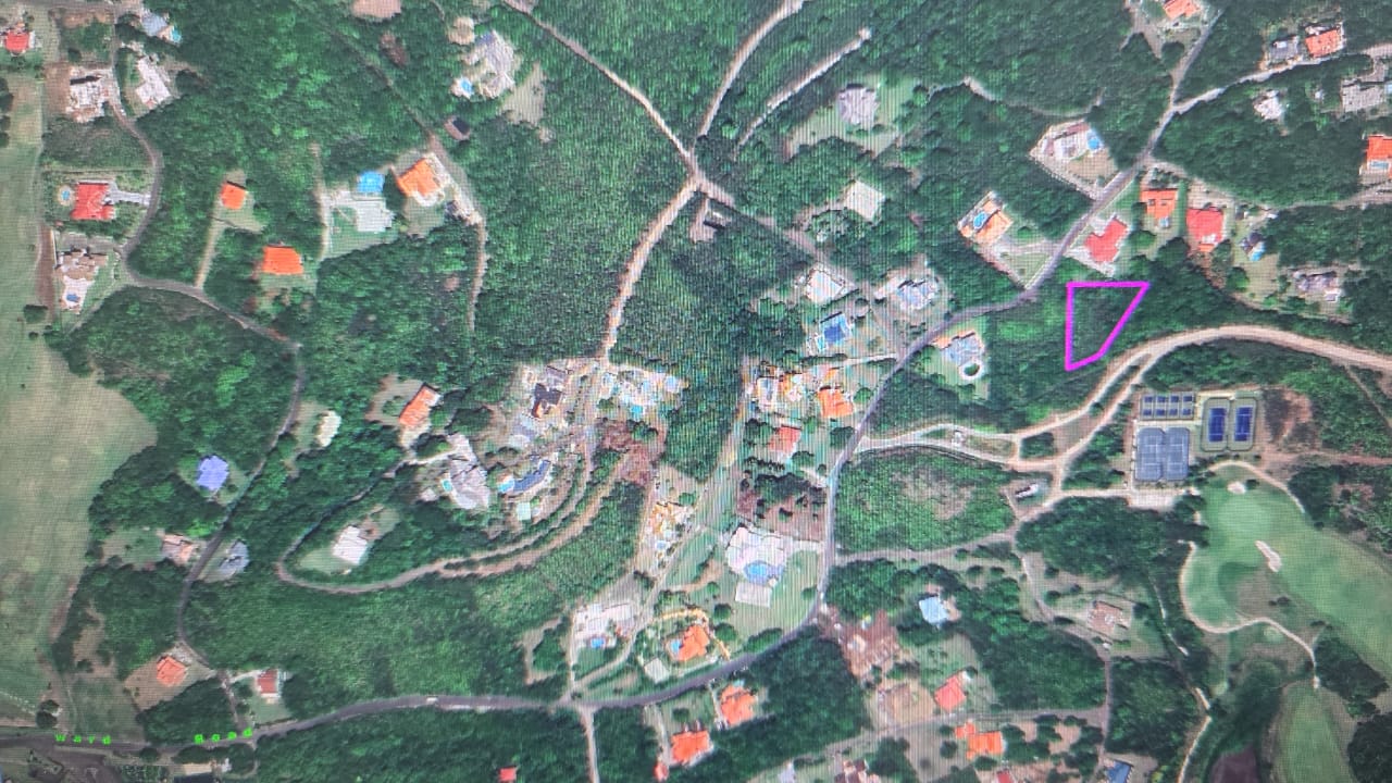 Prime Residential Lot Overlooking Cabot Saint Lucia Golf Course 21,245 Sq. Ft. | US$30 Per Sq. Ft. | Asking Price: US$637,350