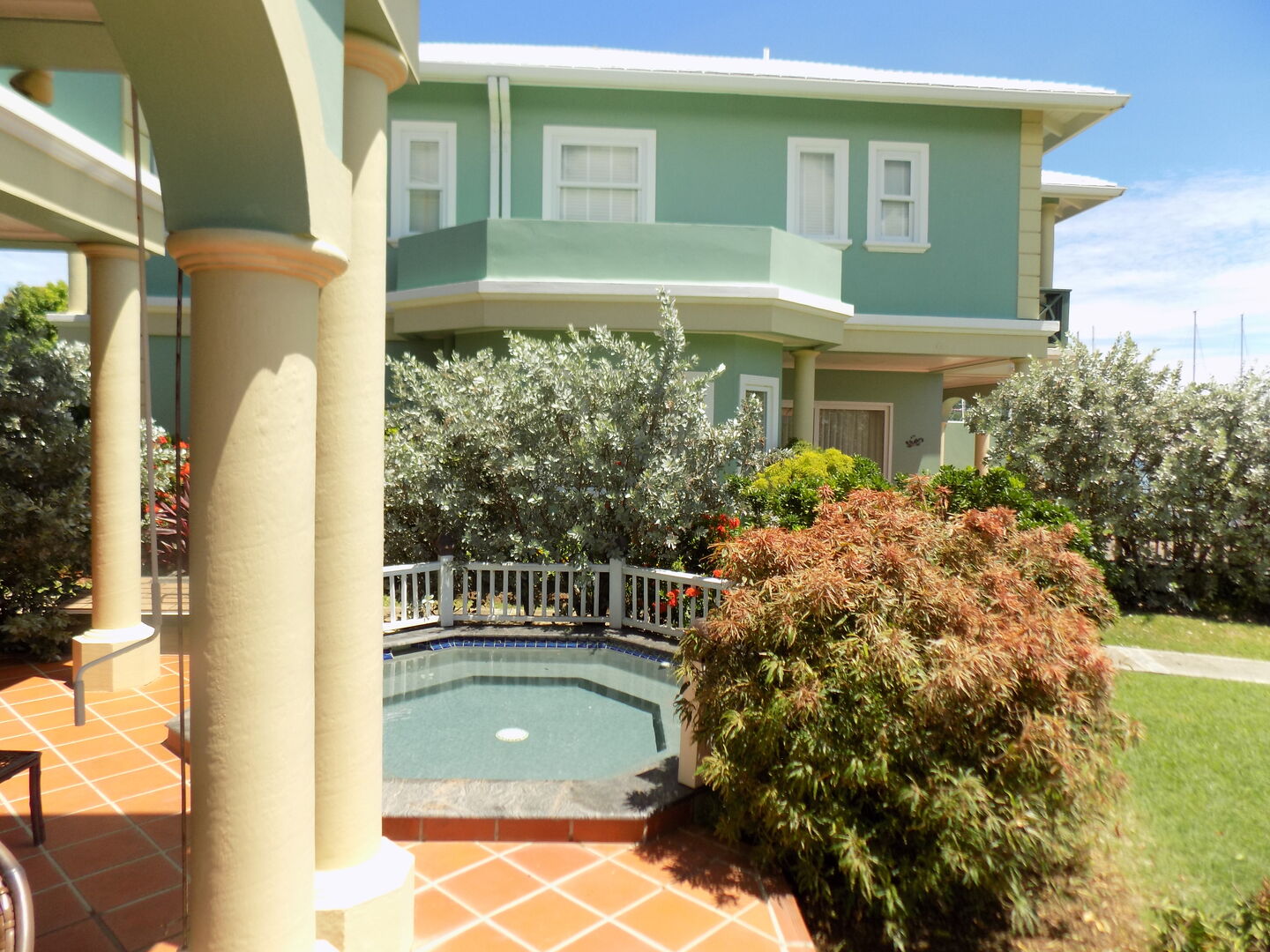 21 Pelican Point # 3 (1-bedroom rate)