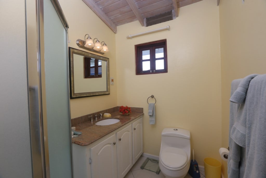 Bella Vista 12 Bella Vista (1 – 2 bedroom rate)
