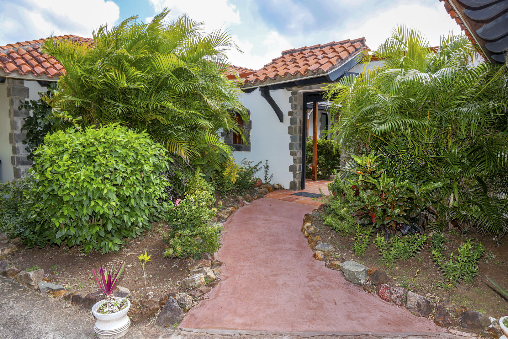 Calypso Court 13 Calypso Court (full house rate)